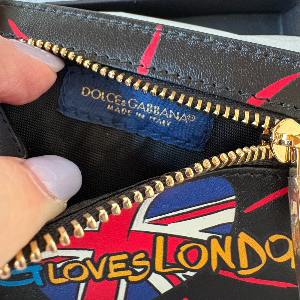 Dolce & Gabbana NWOT, Black and Red Key & Card Holder - Picture 5 of 9